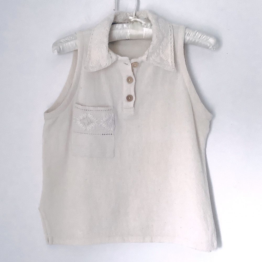 Ecology Cotton cream sleeveless top. Size M